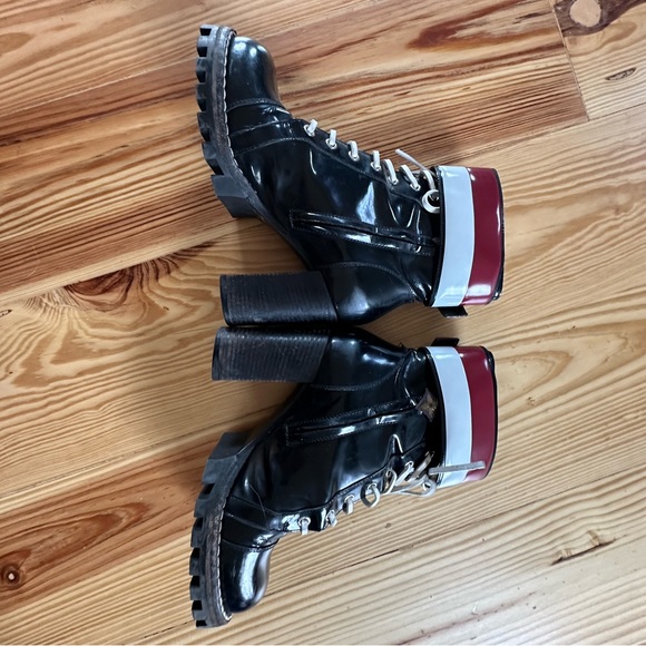 Louis Vuitton Star Trail biker bootie with white and red accent size 38 - Picture 6 of 7